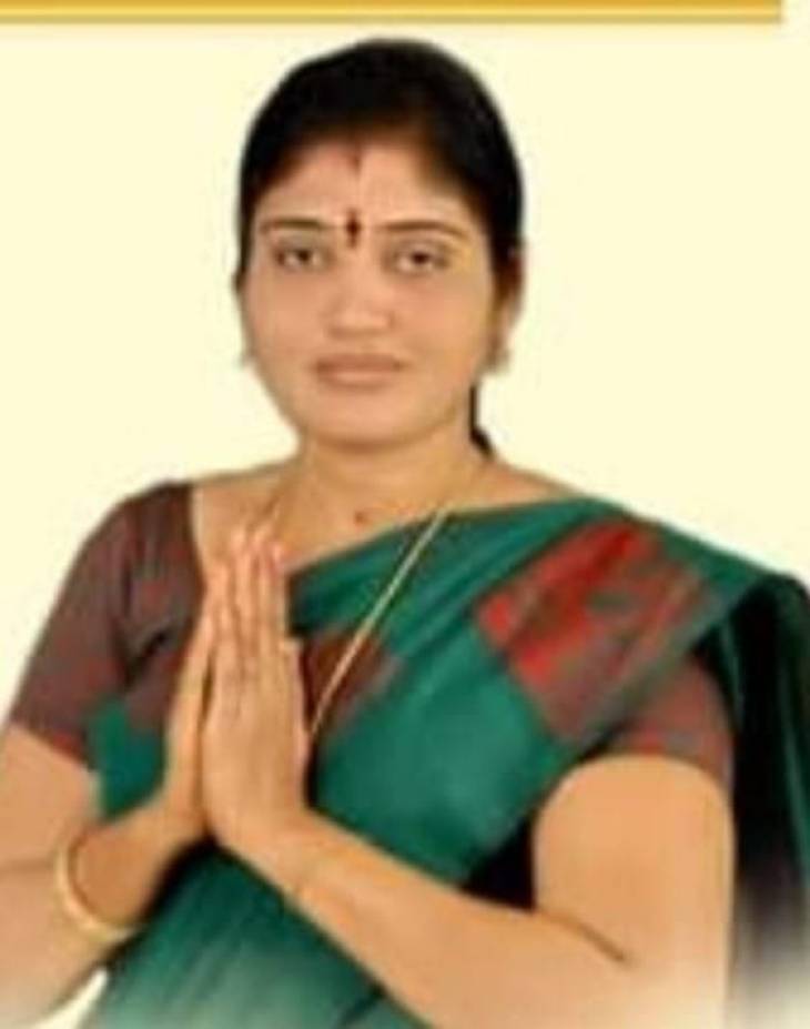 அரவக்குறிச்சி பேரூராட்சித் தலைவராக ஜெயந்தி மணிகண்டன்!